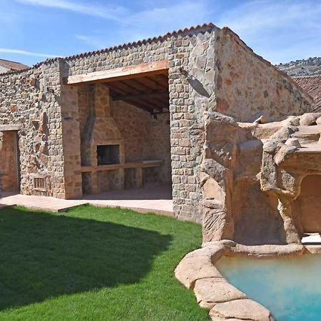 Casa Rural La Cueva Del Agua Fuentetoba Exteriér fotografie